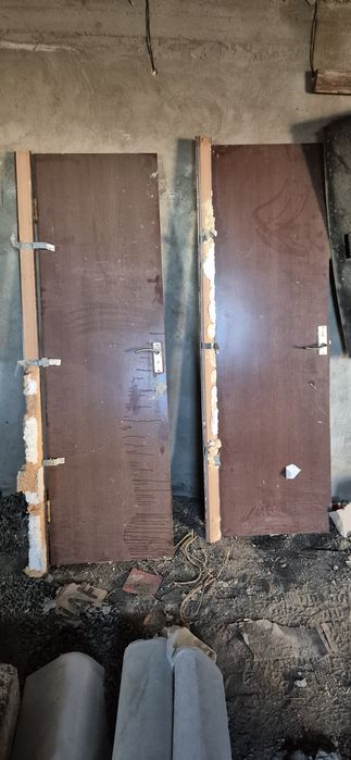 Межкомнатные,бөлмеаралық есіктер сатылады.