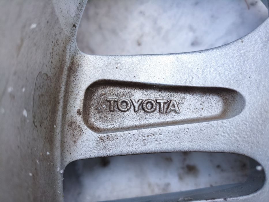 Принимаем б/у Шины Любых размеров