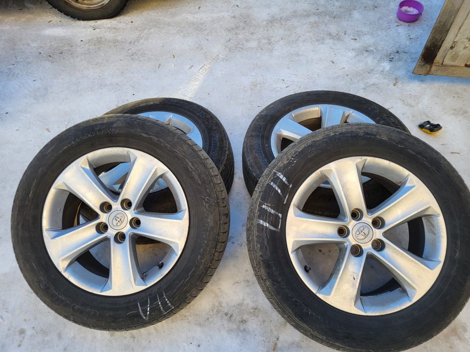 Продам комплект дисков с летней резиной