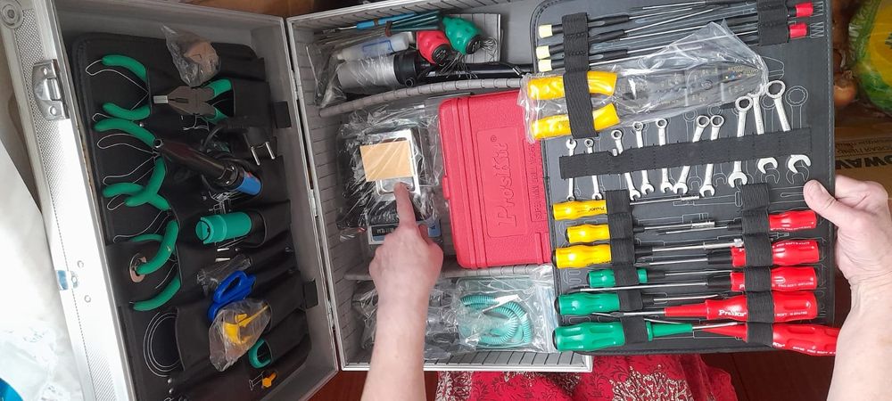 Продаётся набор инструментов на любой случай