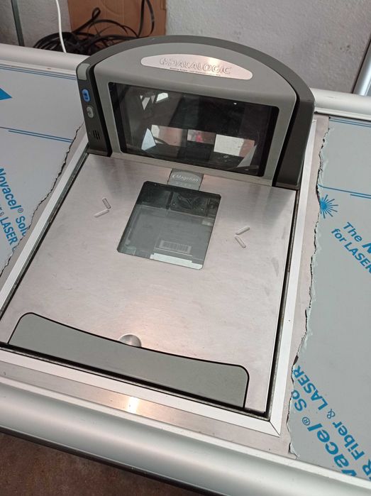 Баркод скенер Datalogic Magellan 8402 + вградена везна Bizebra