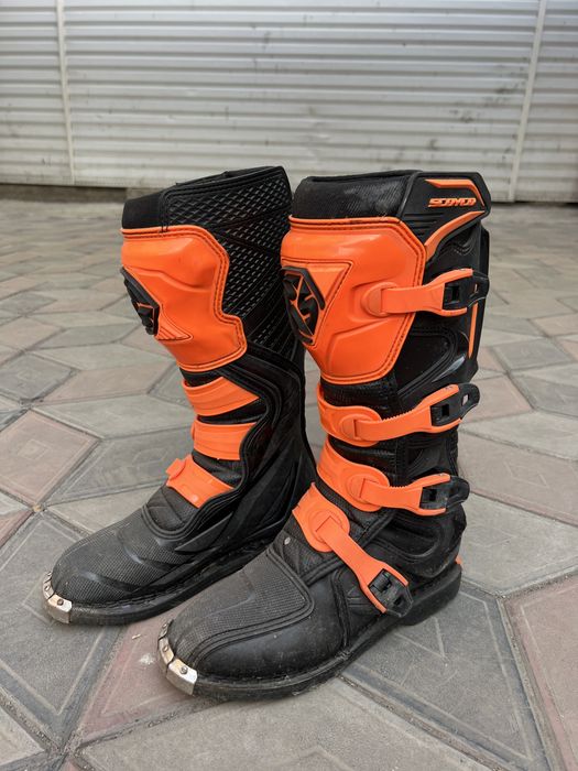 Мото боты scoyco