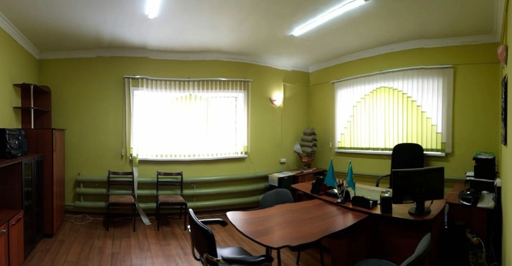 Продам Автокомплекс в районе центр!