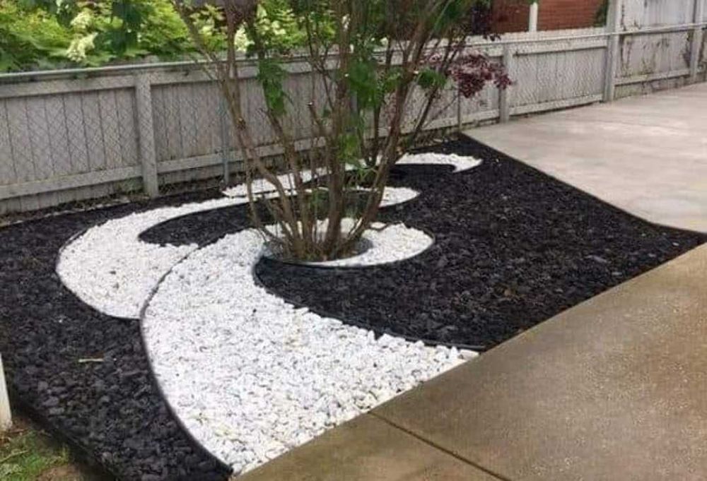 Amenajari spatii verzi , pavele, sisteme irigare,gazon rulou