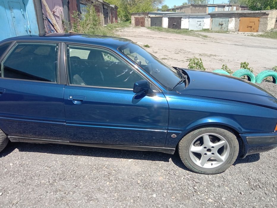 Продам машину Ауди 80 Б4