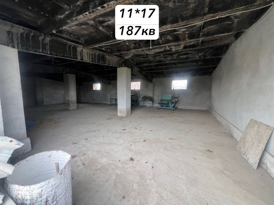 Продается пом. 2300 квм, земля 4,5 га, Food City 6-7 км..