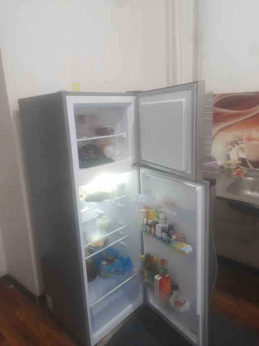 Xaladelnik premier