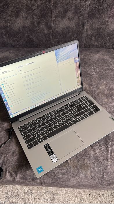 Нотбук lenovo 8/512 гб