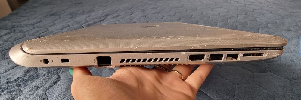 Лаптоп HP 15,6  за части