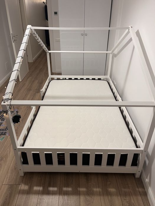 Pat Montessori cu saltea inclusa