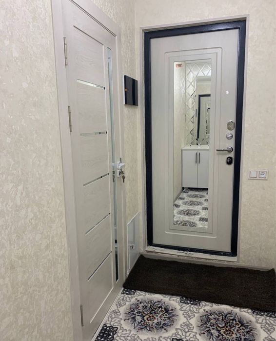 Metro Yunsobod  4 kv Arendaga 2/2/4 450$