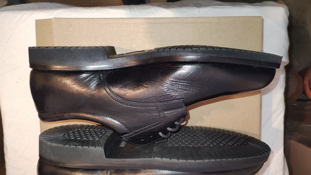 Здрави мъжки половинки от естествена кожа Ambiorix №48