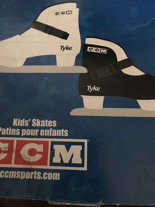 Продам коньки детские размер 26-27 фирма ССМ