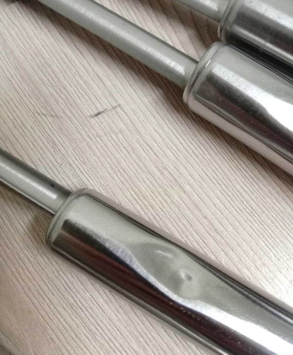 Нож для чистки ягод