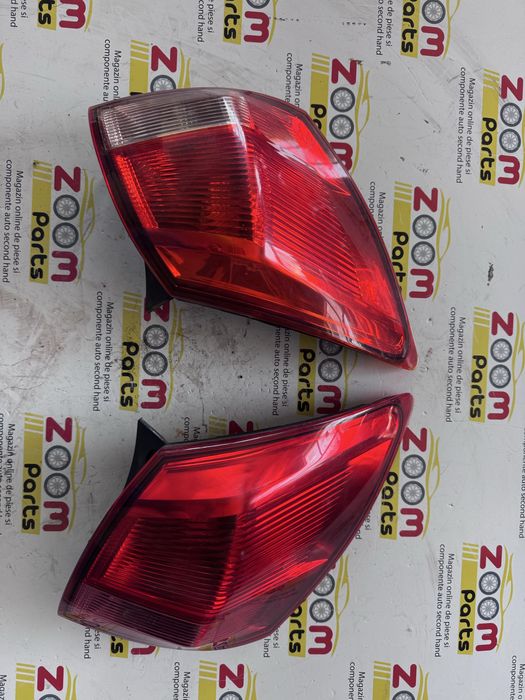 Stop lampa spate stanga dreapta pe aripa Nissan Qashqai 2007-2012