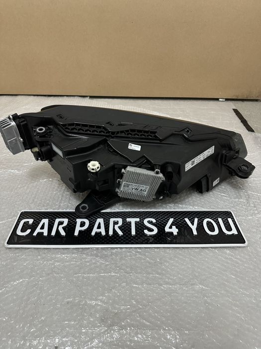 Фар ляв Skoda Superb Crystal Lighting Оборудван Перфектен