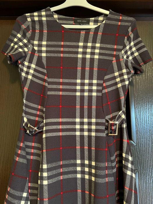 Vand rochii modele diverse