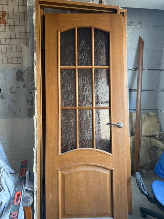 Продам межкомнатные двери