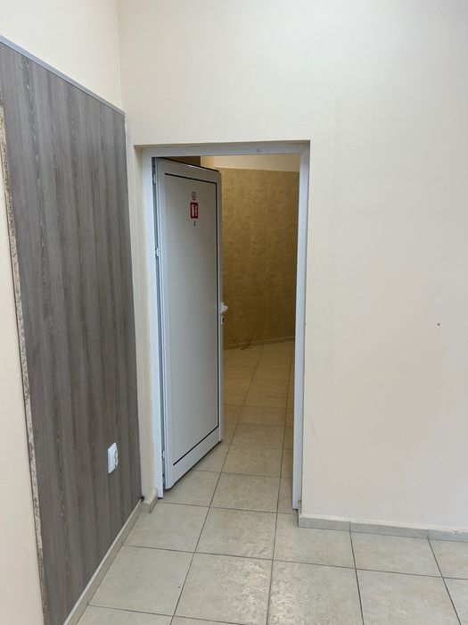 Дава се под наем Магазин в Пловдив, Каменица 2 - 45 кв.м за 295.8 € - Снимка #3