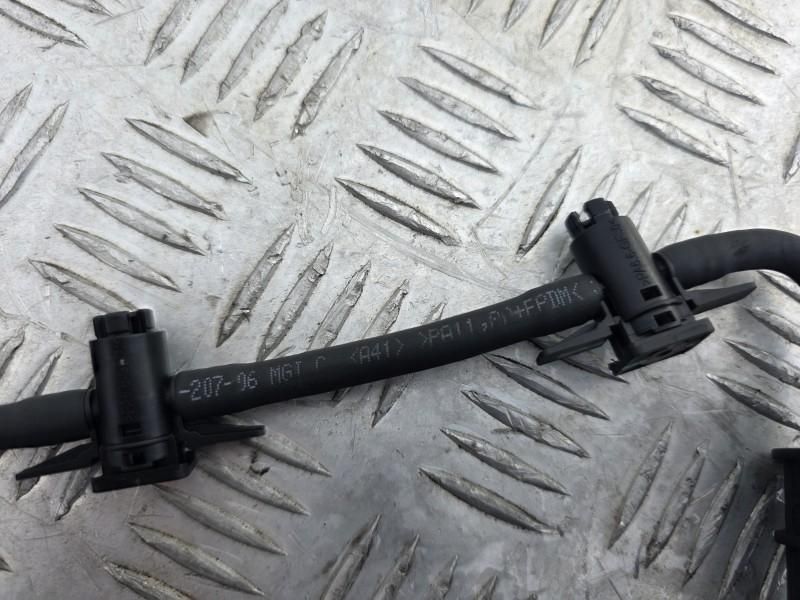 Rampa retur injectoare Opel Vivaro 2.0 cdti dci