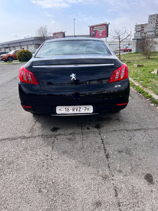 VÂND/SCHIMB Peugeot 508,an 2011,motor 1,6,156CP