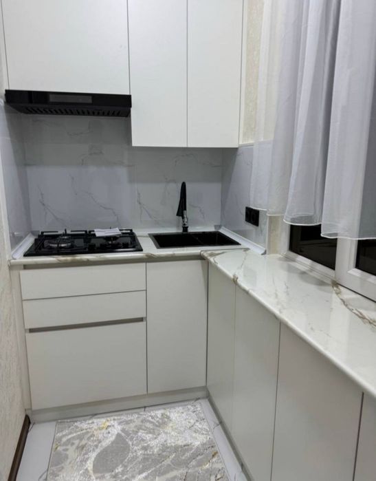 Продается 2в3/2/4 на м-ве Феруза (Ориентир Гинекология)