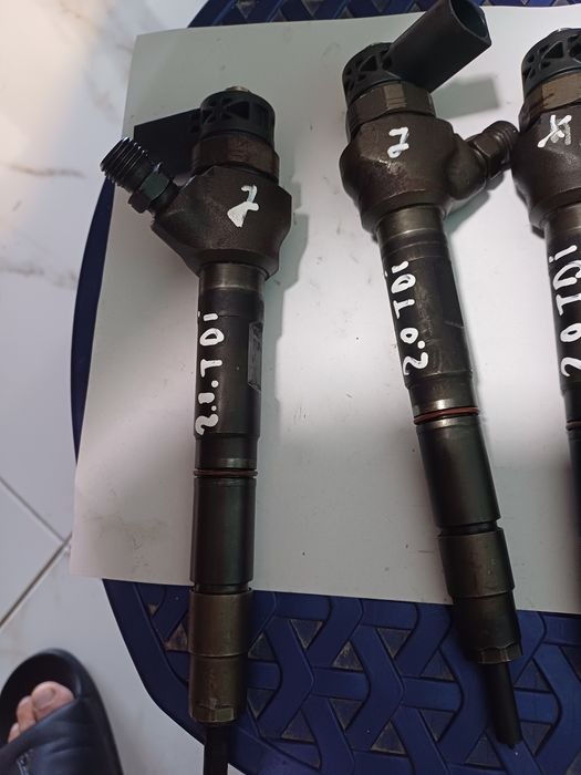 Injector 2.0 tdi CFF CFG  Volkswagen VW Golf 6 [2008 - 2015]