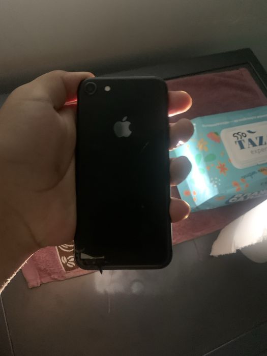 Айфон XR и Айфон 8 Текно спарк 10