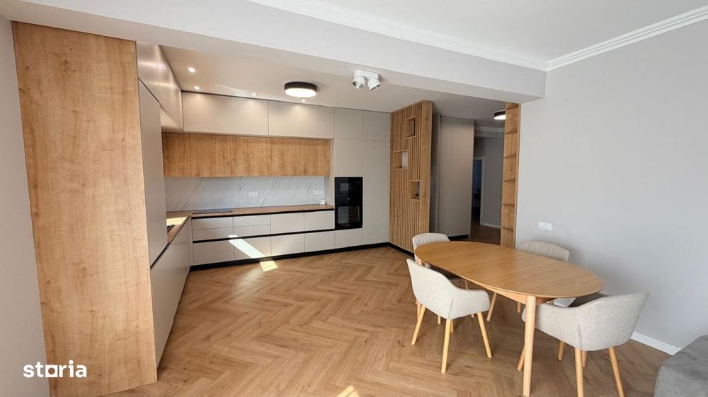 Casa in Corusu - mobilier personalizat si teren de 725mp