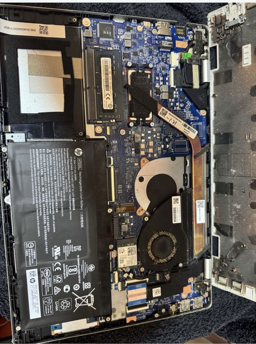 Laptop HP Pavilion - 14-ce3811no Intel® Core™ i3-1005G1