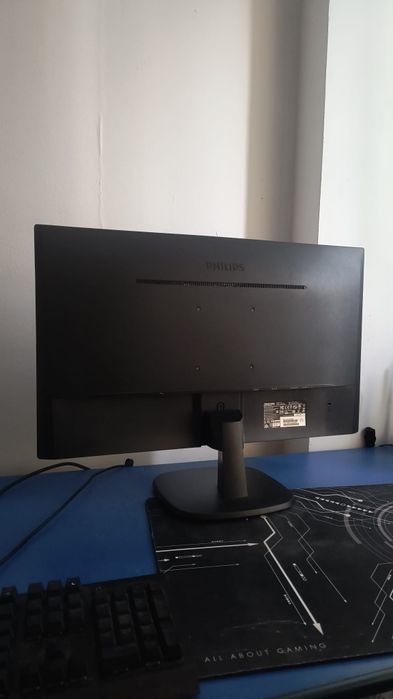 Monitor Philips full HD