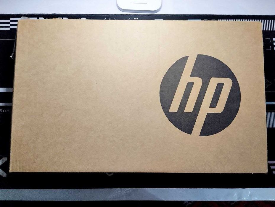 HP 255 G10 R3 7330U 8/512GB noutbuk