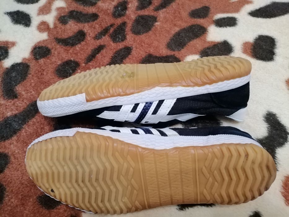 Мъжки черни платненки мат стар 7 евро