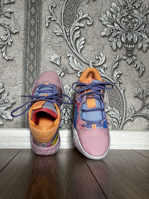 Баскетбол кроссовка