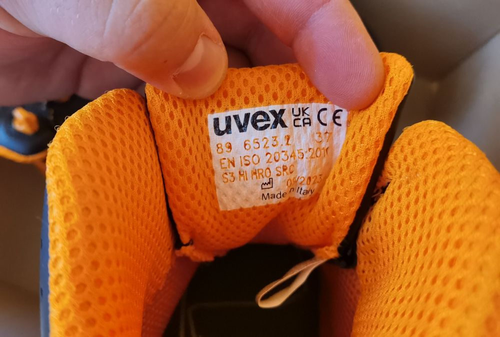 Работни обувки UVEX  Номер 37