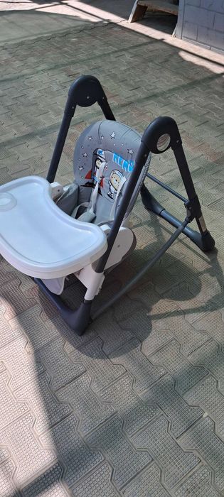 Bolalar uchun maxsus stul