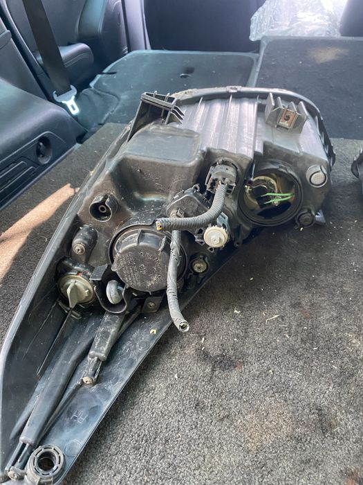 Фарове обикновенни Hyundai ix35 LM (2010–2015)