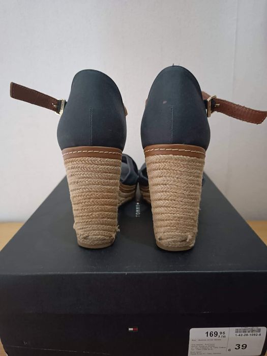 Сандали Marila, Tommy Hilfiger, IMAC, Jack Wolfskin