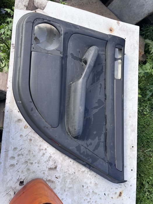 Дверные карты Audi A6 C5 капля