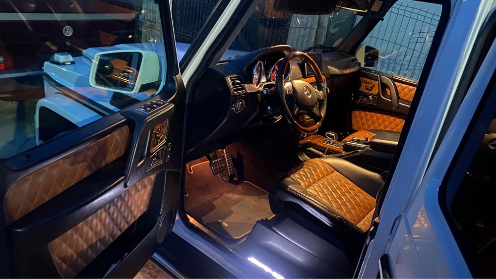 Vand / Mercedes G63 AMG 560cp / Model 2013 / Distronic / Ventilatie Scaune / Full / Accept Variante - 65k €