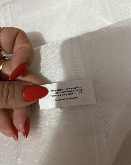 Perdea model cu rejansa multifunctionala 300x245