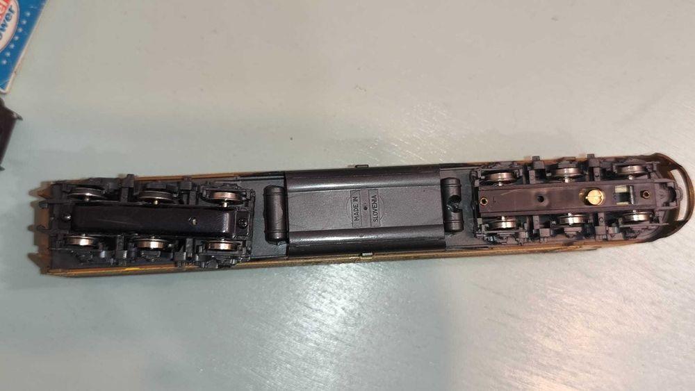 Locomotiva HO Illinois Central dummy, fara motor, stare buna