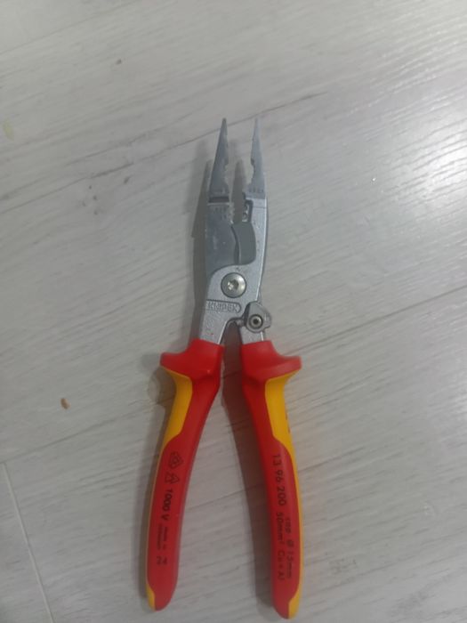 Плоскогубцы пассатижи