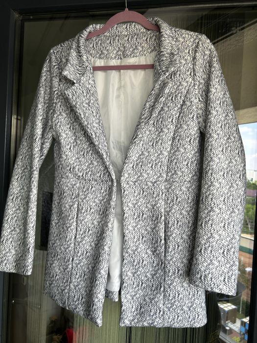 Palton subtire primavara