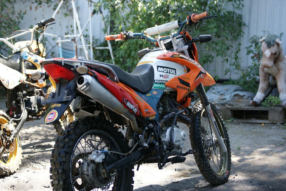 Продам мотоцикл Эндуро