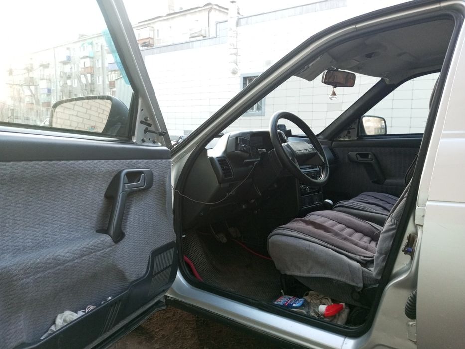 Продам машину лада универсал