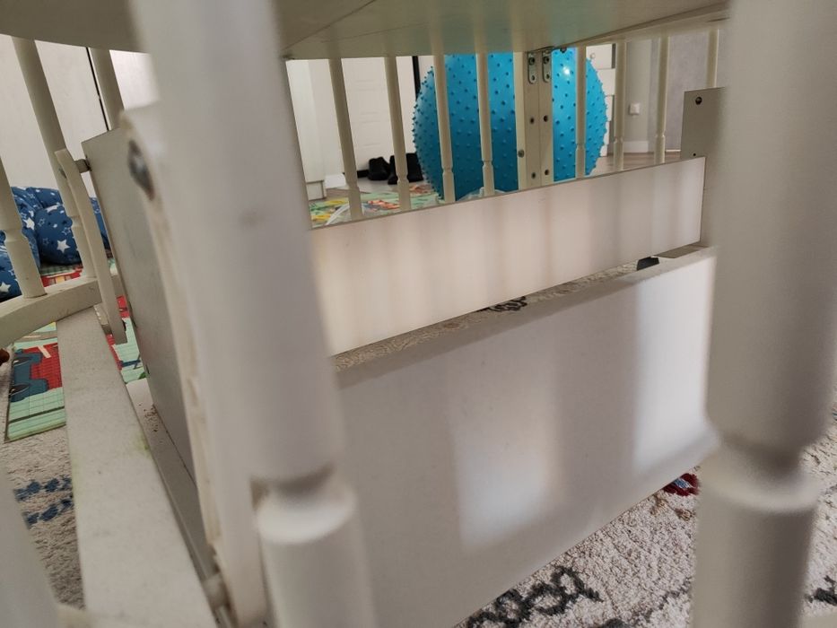 Кровать детская  , колыбельная