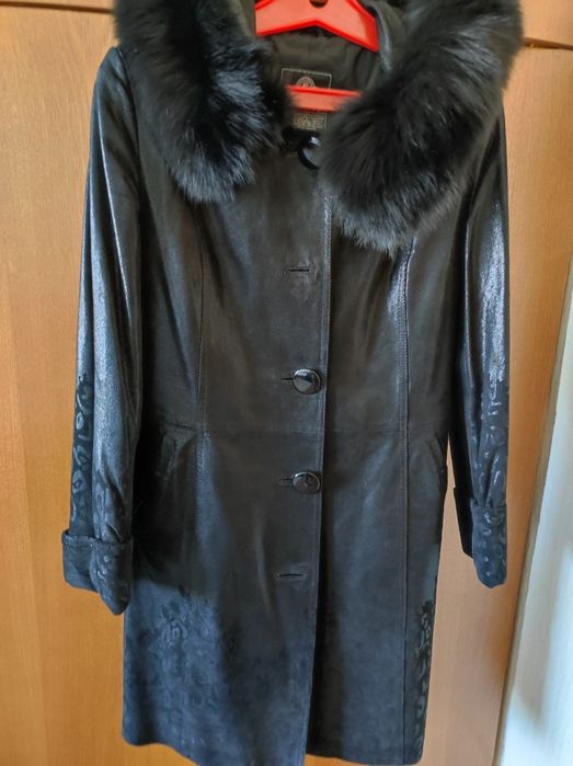 Продам пальто  б/у