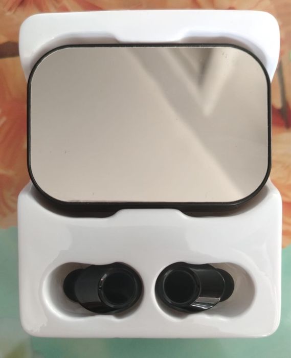 Новые   наушники