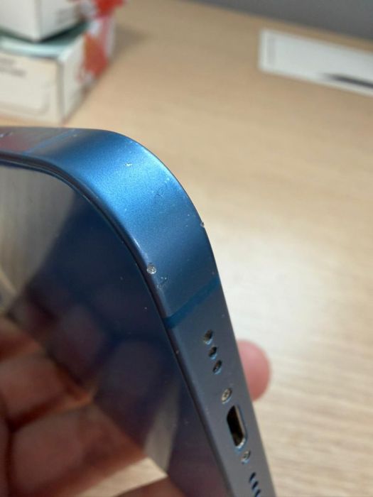 Продам Iphone 13 256gb